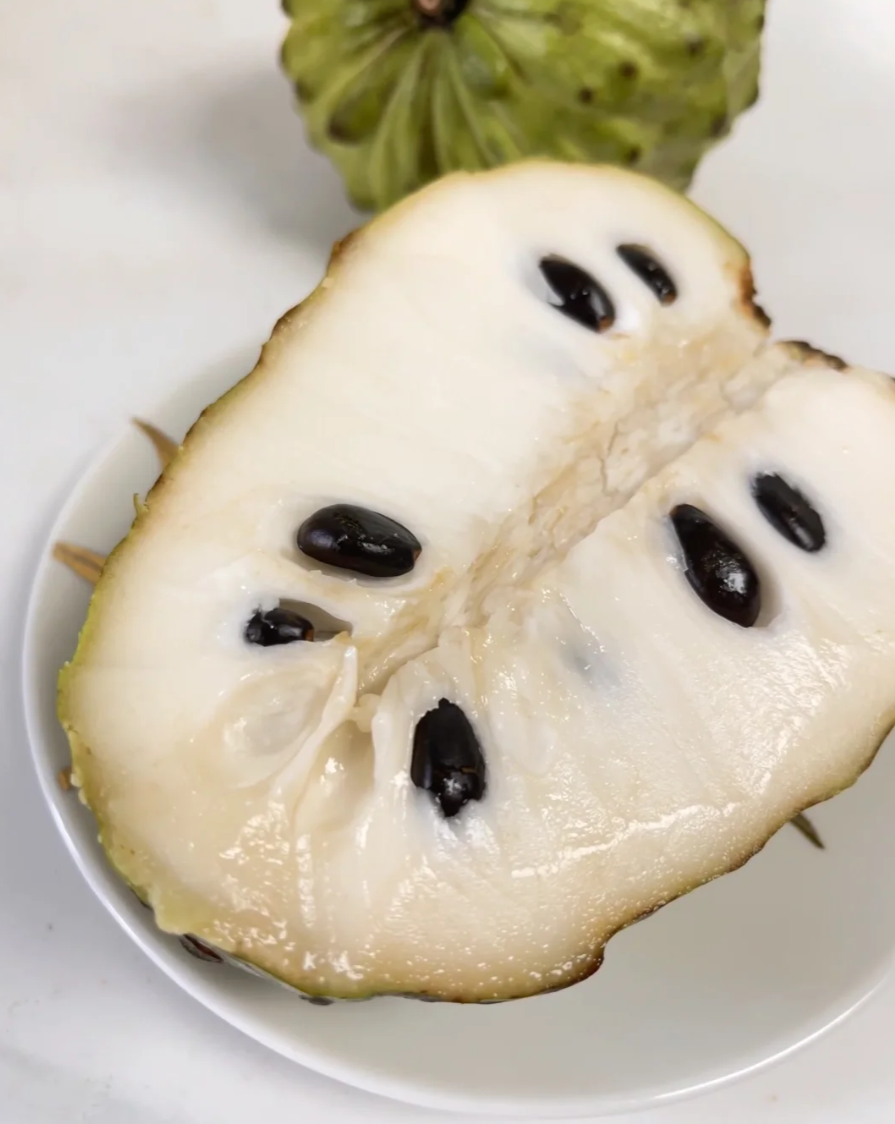 🤩Grow Your Own Tropical Treasure-Organic Soursop (Graviola) Seeds-30pcs Non-GMO Heirloom Tropical Fruit seeds